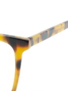 Frame close up
