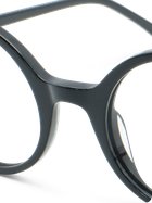 Frame close up